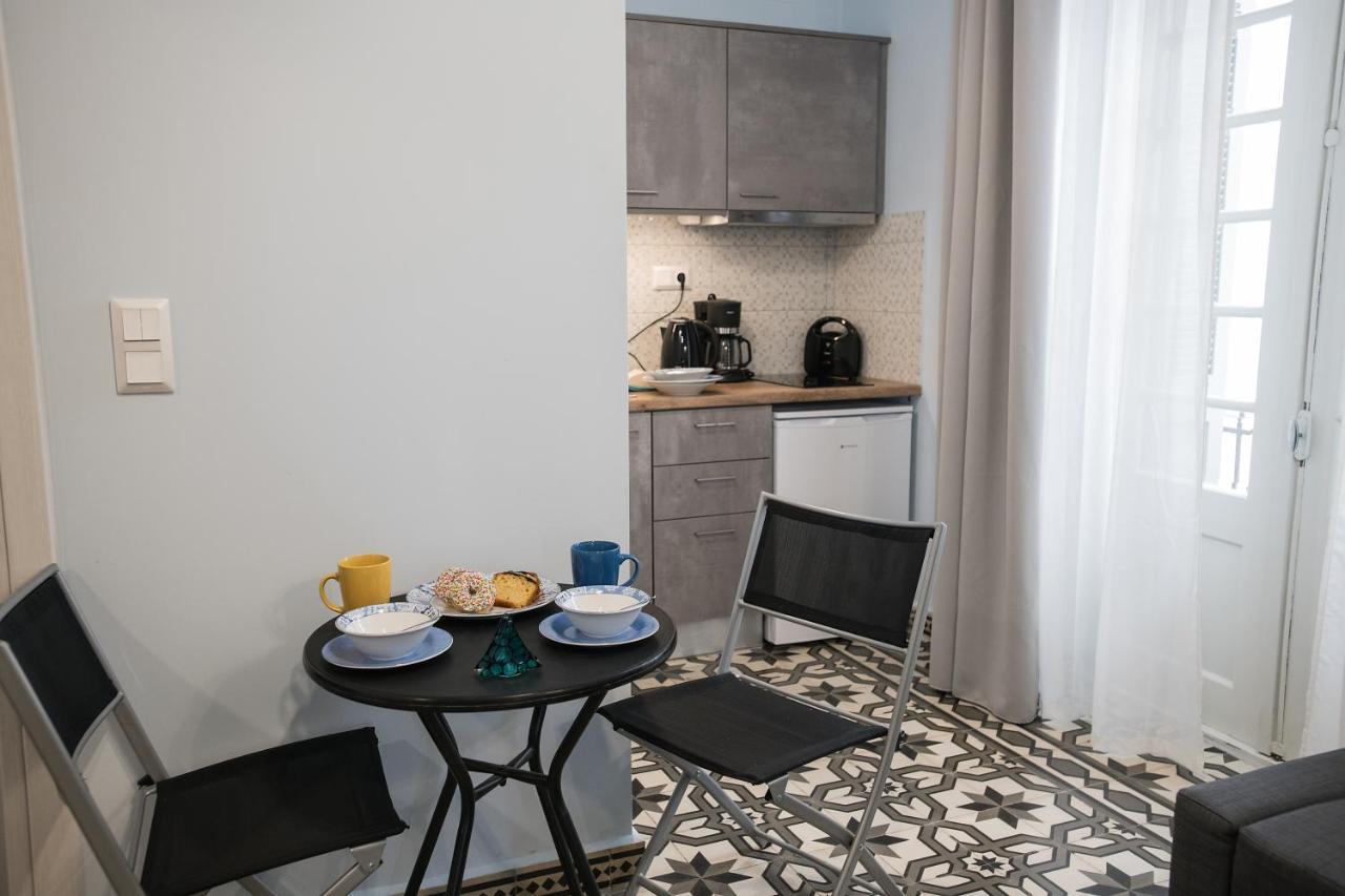 The Blue Apartment In The Heart Of Heraklion Buitenkant foto