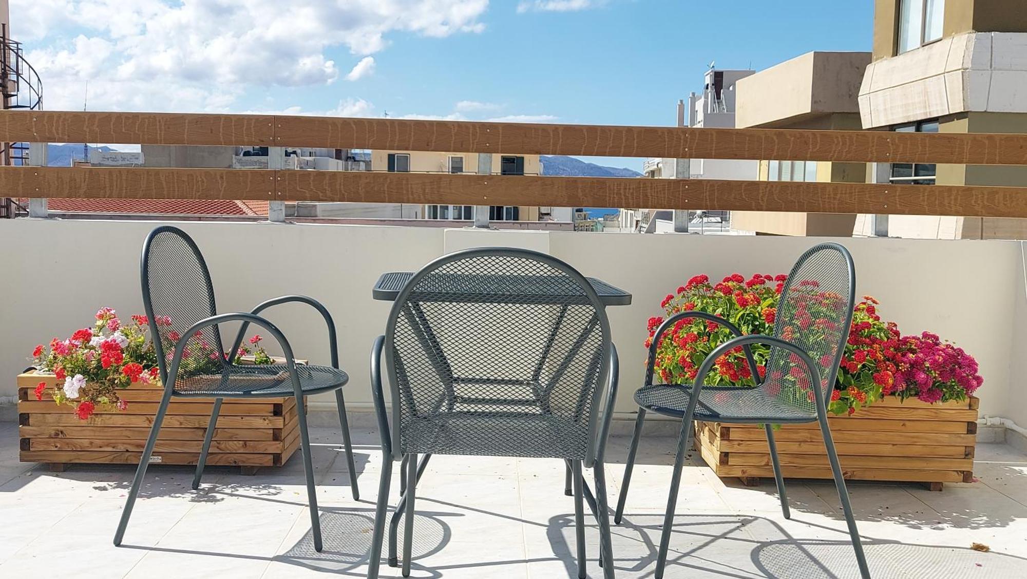 The Blue Apartment In The Heart Of Heraklion Buitenkant foto