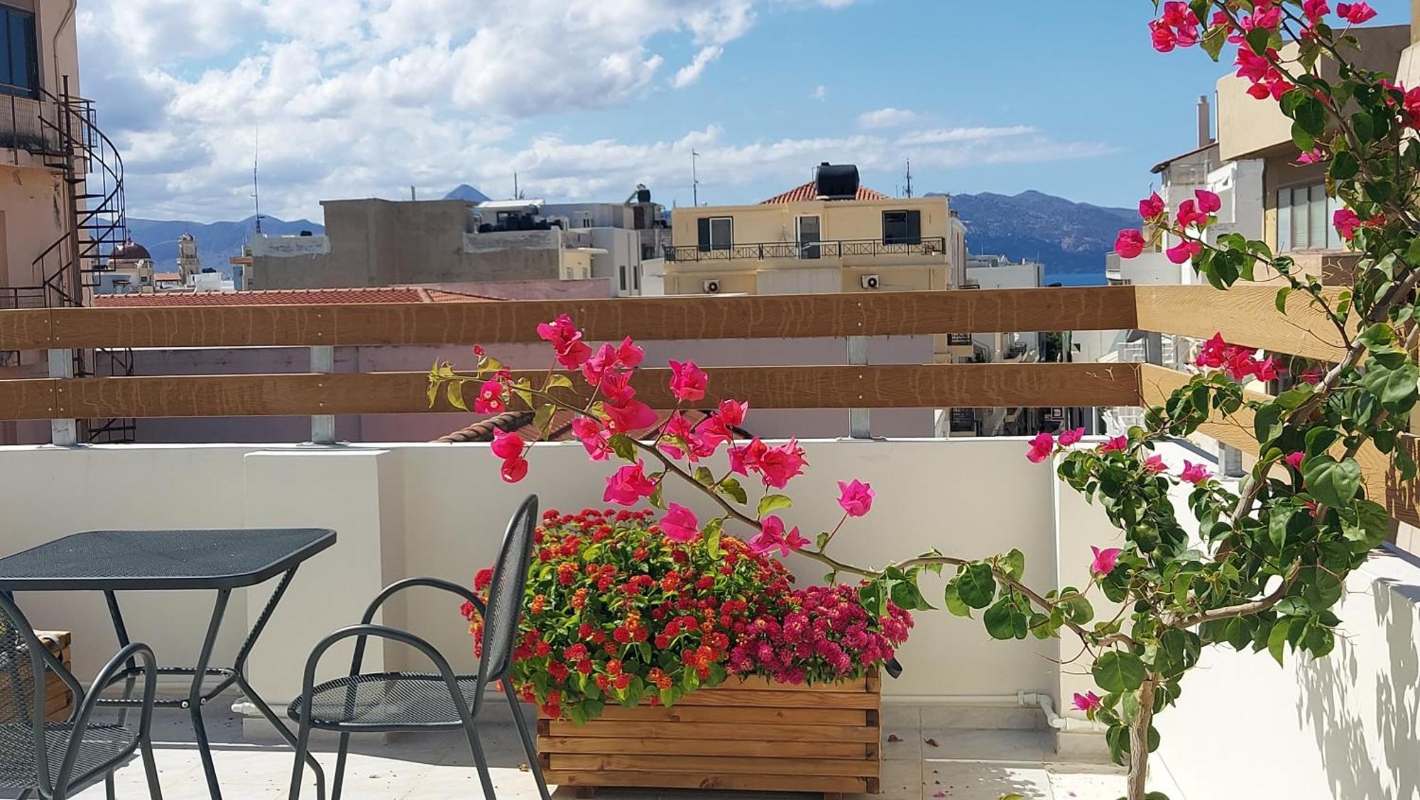 The Blue Apartment In The Heart Of Heraklion Buitenkant foto